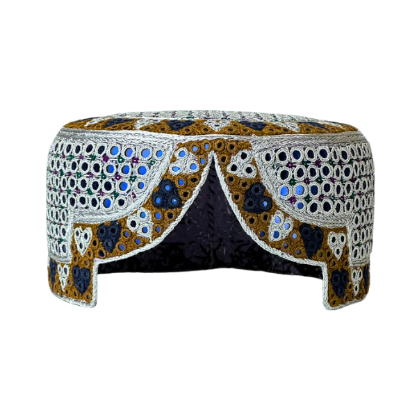 White Sindhi Topi - Heart Design - Blue Shsde - Nasir Bhai