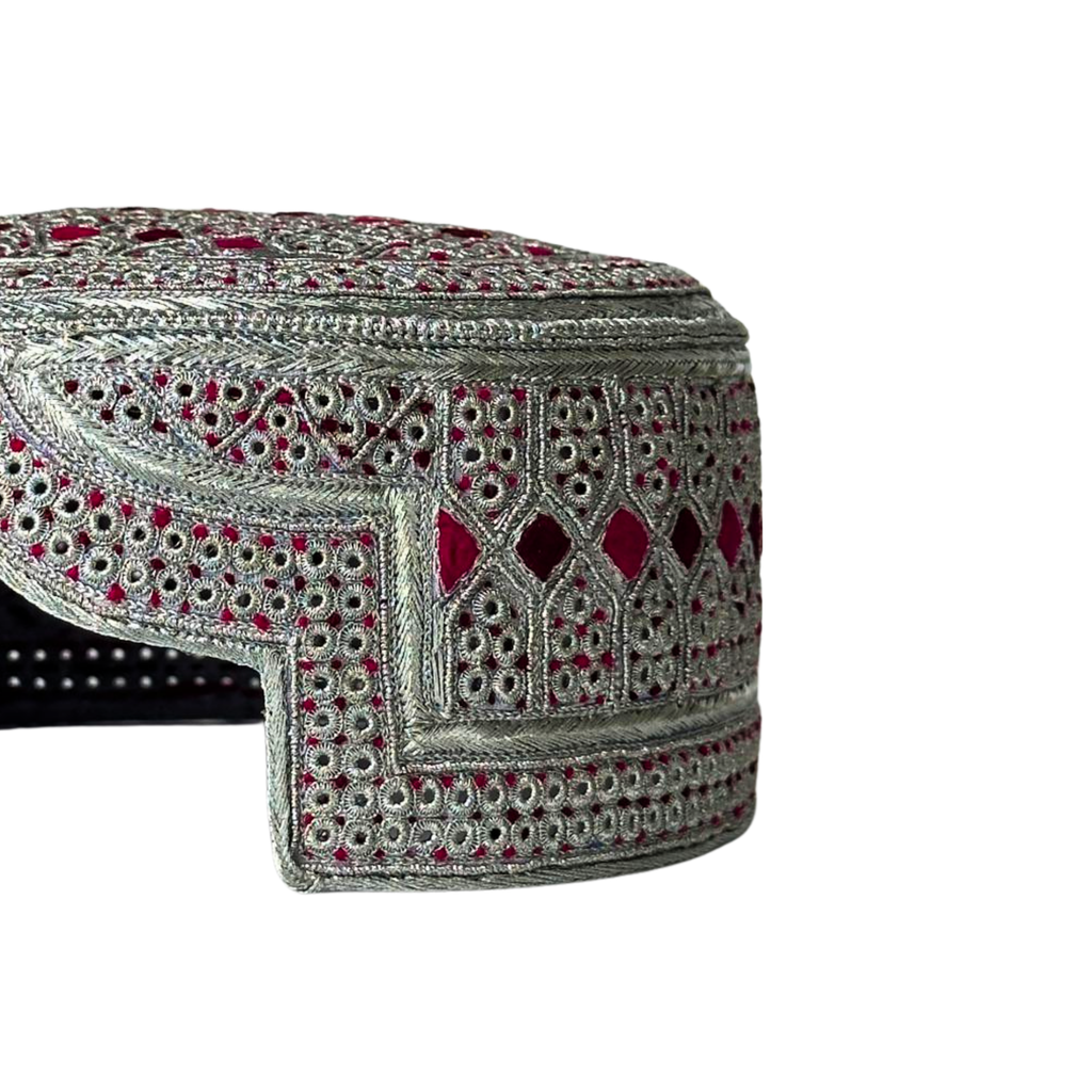 White Sindhi Topi - Pink Stitchin - Pink And Maroon Tikki - Raja Cap