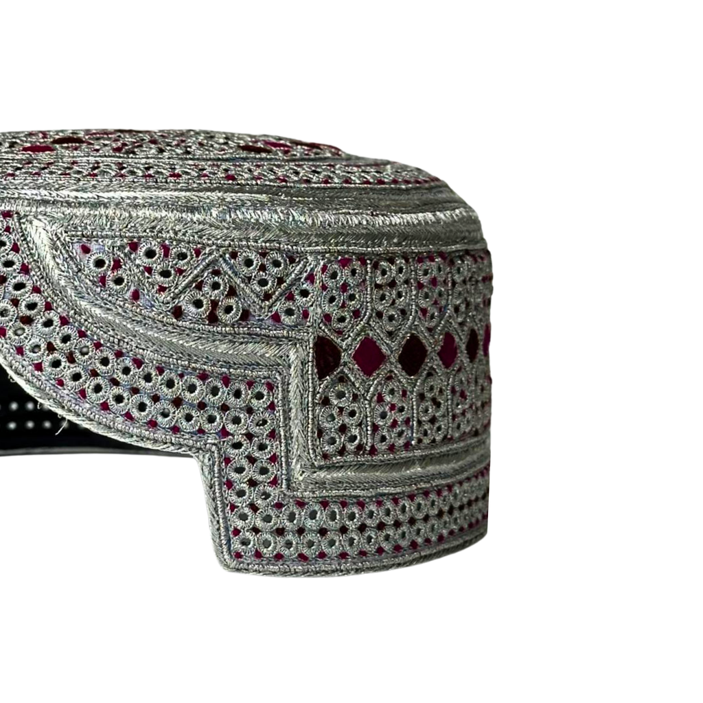 White Sindhi Topi - Maroon Stitching - Maroon And Red Tikki - Raja Cap