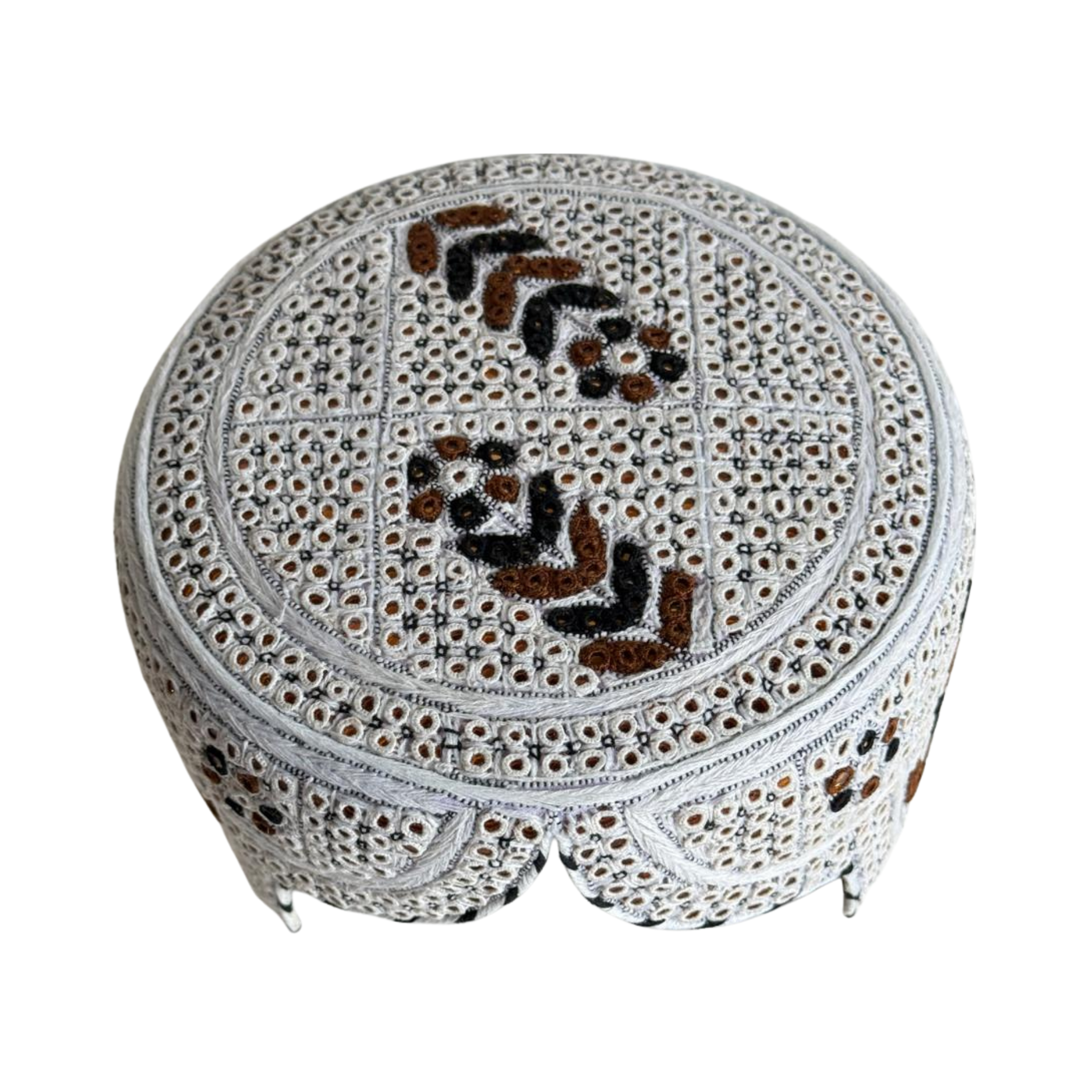 White Sindhi Topi - Flower Design - Golden Shade - Nasir Bhai