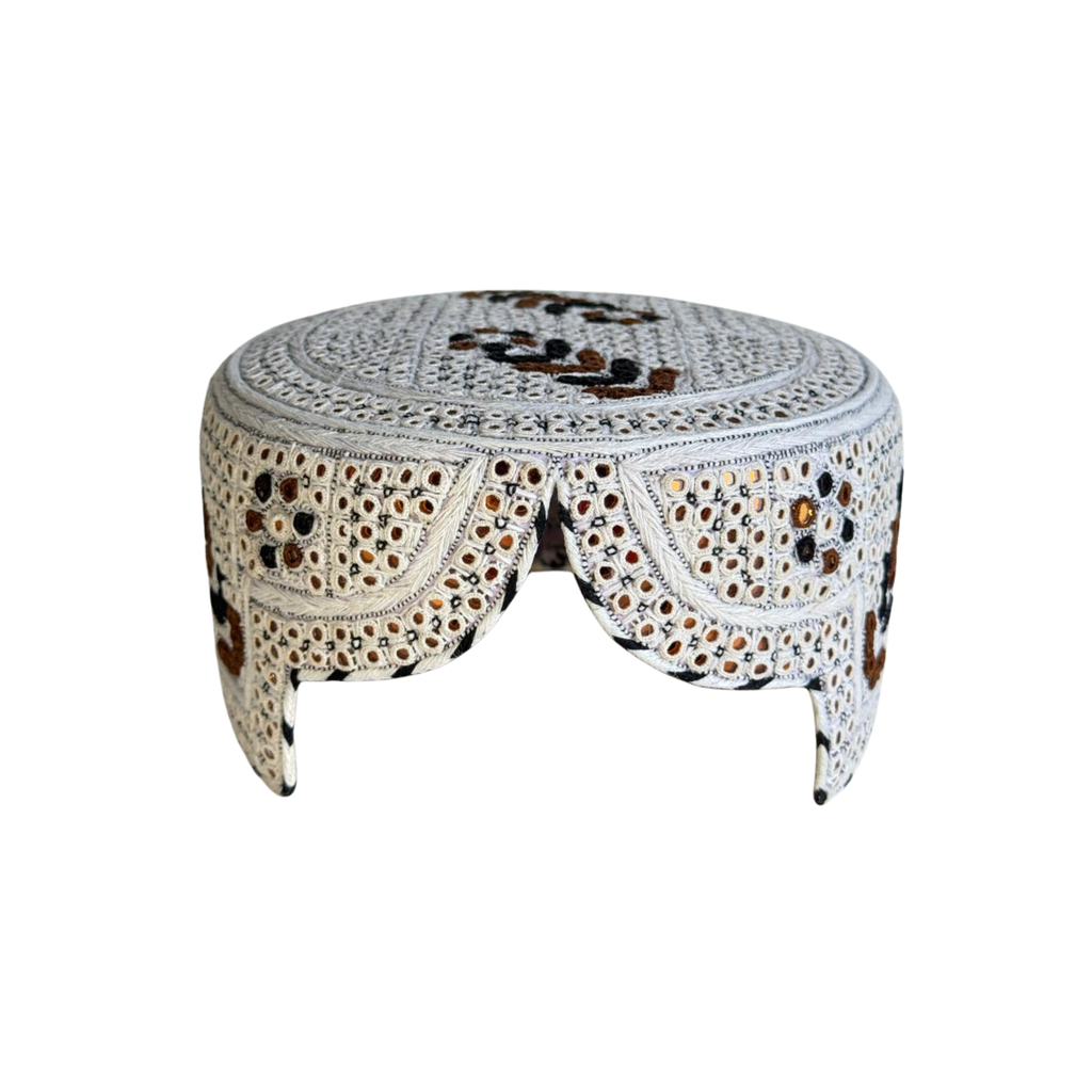 White Sindhi Topi - Flower Design - Golden Shade - Nasir Bhai